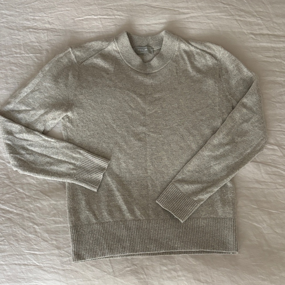 Everlane Heather Gray Cashmere Pullover